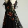 Floral Embroidery Wedding Dress for Bride A Line Long Tulle Boho Could Shoulder Sleeves Outdoor Country Gowns