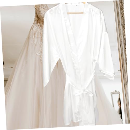 Robe for Brides and Bridesmaids Lightweight Artificial Silk Sleepwear for Wedding Day Elegant Morning Gown for Bridal Shower and