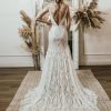 Women's Boho Lace Wedding Dress Removable Cold Sleeves V Neck Sheath Long Casual Bridal Gowns